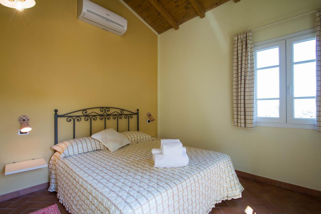 Agriturismo Ada Musso Ss Diano Borello Номер фото